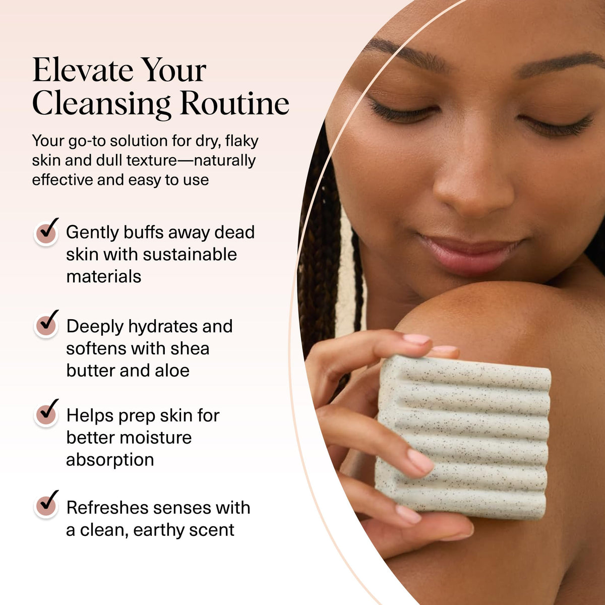 Kitsch Savon Exfoliant Jojoba sur un porte-savon en bois
