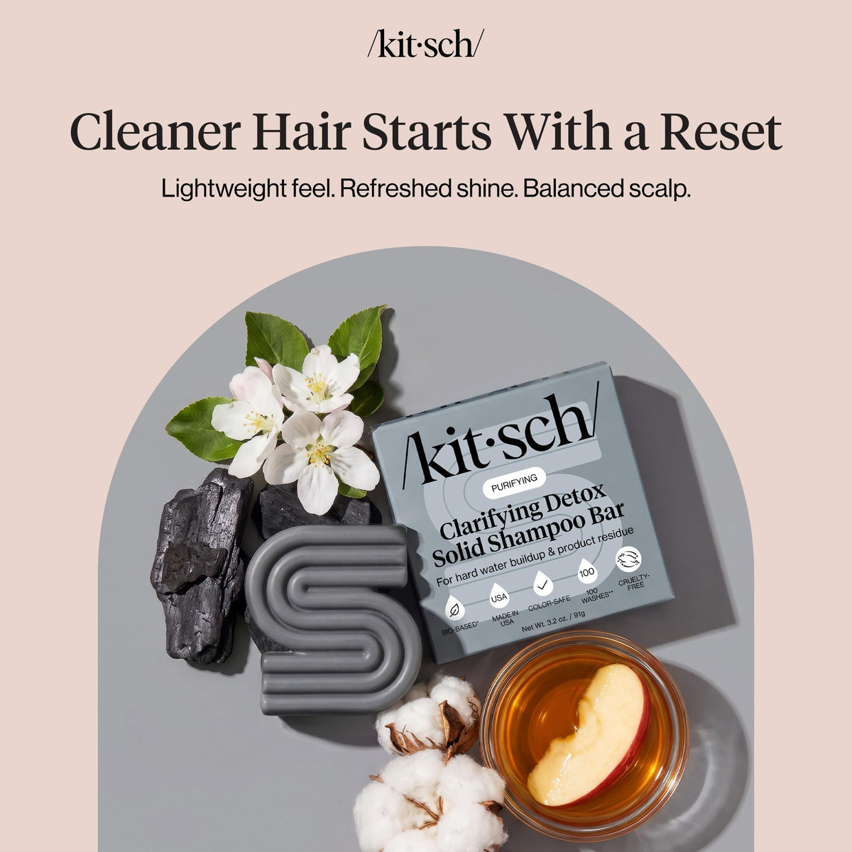 Kitsch Shampoo Bar Clarifiant 100g montrant sa texture