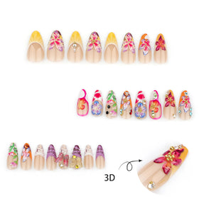 KRTBKR Faux Ongles Pressés design élégant avec détail doré