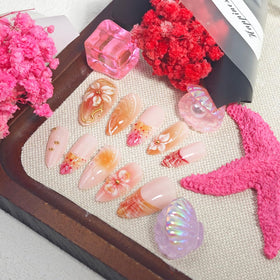 KRTBKR Faux Ongles Pressés Fleur avec perles dorées