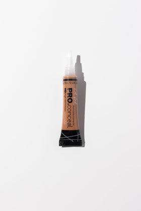 L.A. Girl HD Pro.Conceal 10g Medium Bisque texture crémeuse