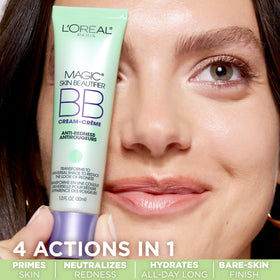 L'Oreal Paris BB Cream Anti-Rougeurs texture sur la main