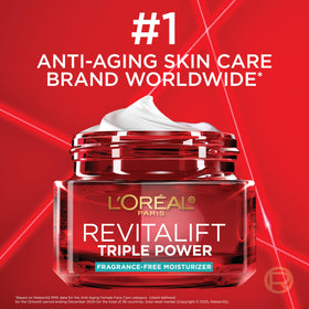L'Oreal Paris Crème Hydratante Anti-Âge mise en scène sur un miroir