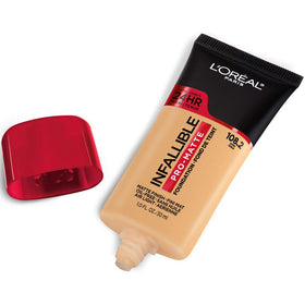 L'Oreal Paris Fond de Teint Infallible Pro-Matte packaging avec inscription