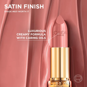L'Oreal Paris Rouge à Lèvres Satin application sur lèvres