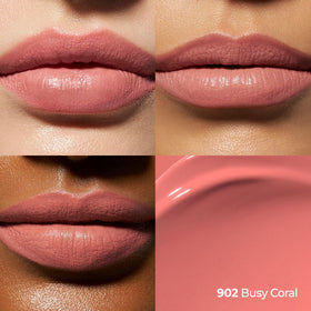 Laka Perfect Twin Lip en usage, affichant une couleur intense
