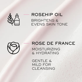 Lancôme Crème Mousse Confort en utilisation sur peau