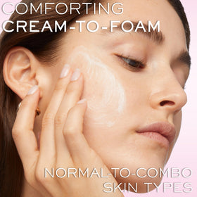 Lancôme Crème Mousse Confort texture mousseuse avec ingrédients