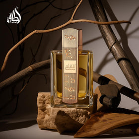 Lattafa Angham Eau de Parfum 100 ml en ambiance