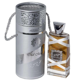 Lattafa Oud Mood Reminiscence Eau de Parfum avec des éléments naturels