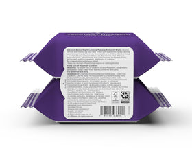 Lingette démaquillante Basics montrant sa texture douce