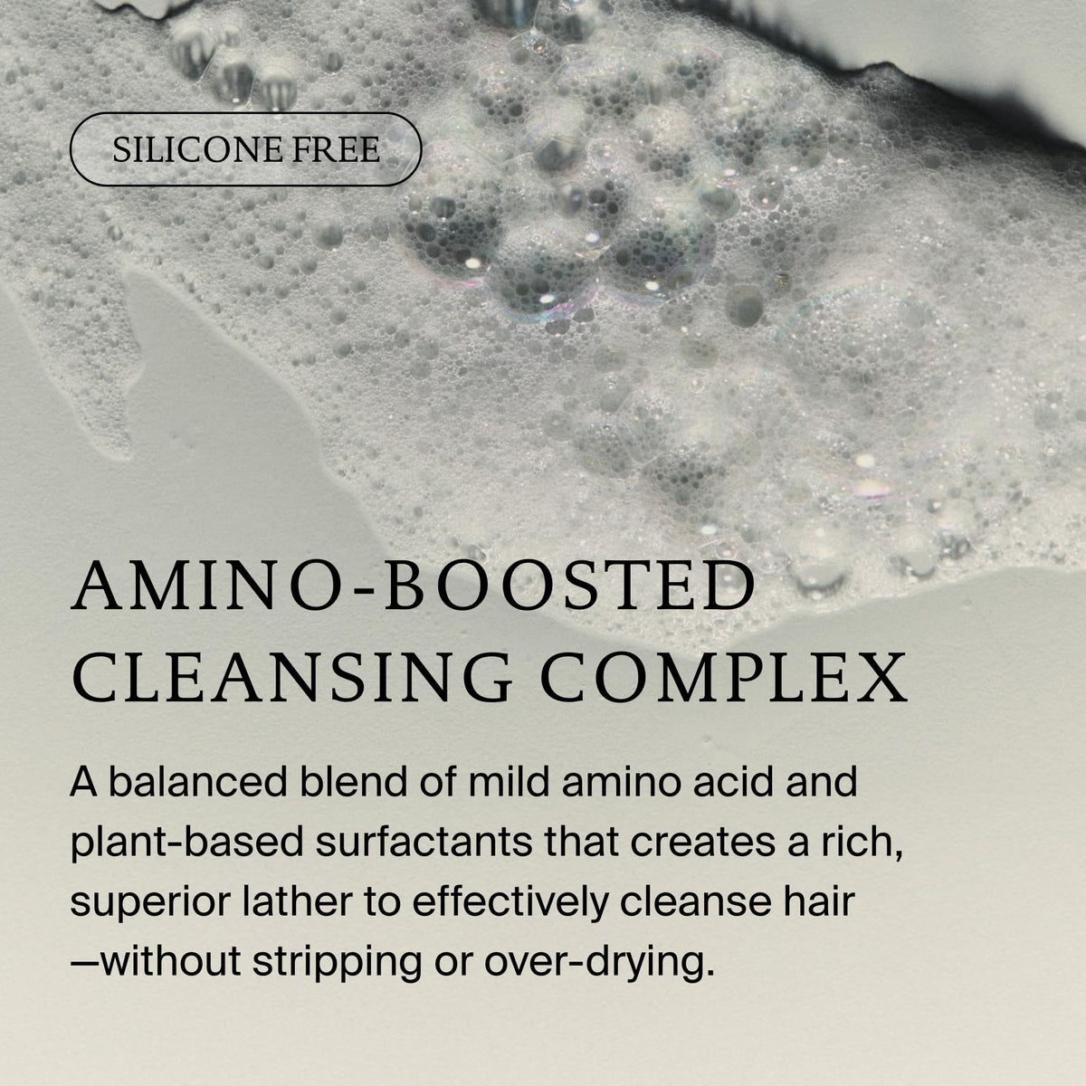 Living Proof Shampoo Volumisant sur une serviette