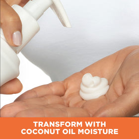 Lotion corps Palmer's sur une table en bois