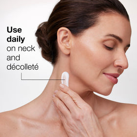 Lotion StriVectin avec son bouchon ouvert
