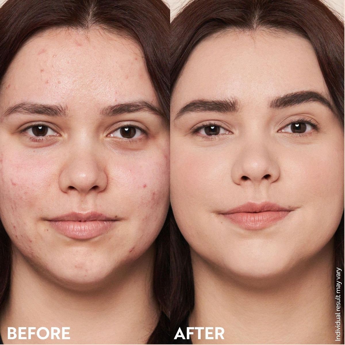 M. Asam Magic Finish Mousse Maquillage 30 ml sur une main avec application