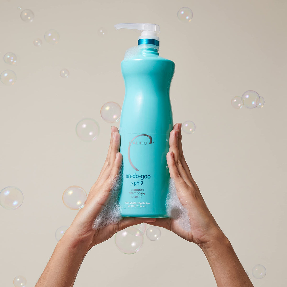 Malibu C Shampoo Clarifiant Un-Do-Goo avec fond naturel