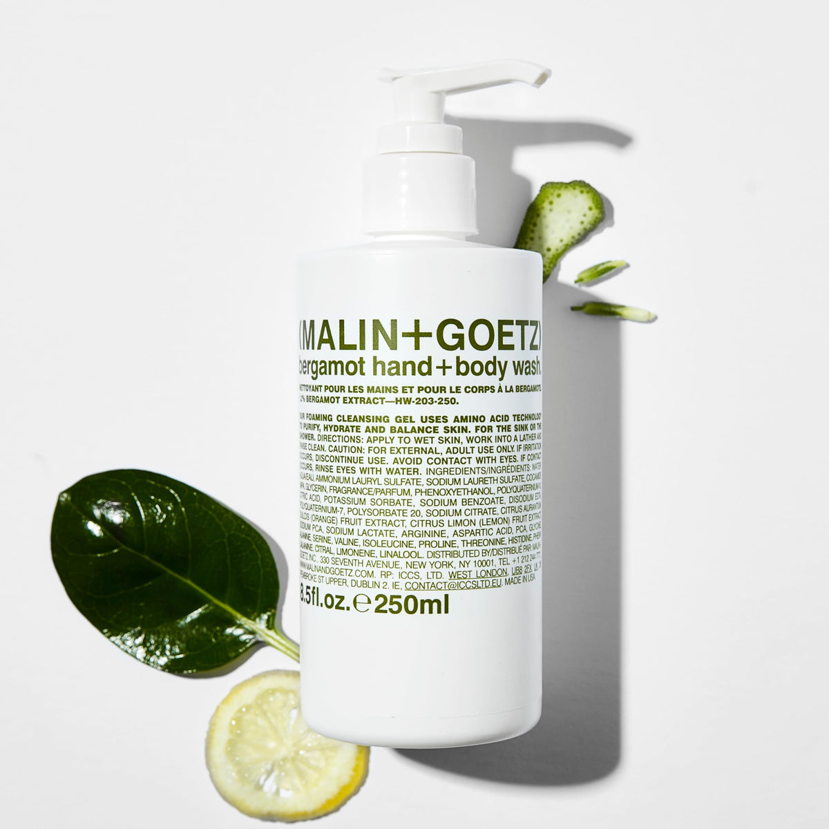 MALIN+GOETZ Gel Nettoyant Mains et Corps Bergamote 300g en situation dans la douche