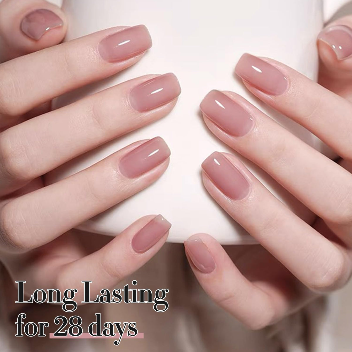 Manucure avec gel polish Double Rhythm couleur lilas pâle