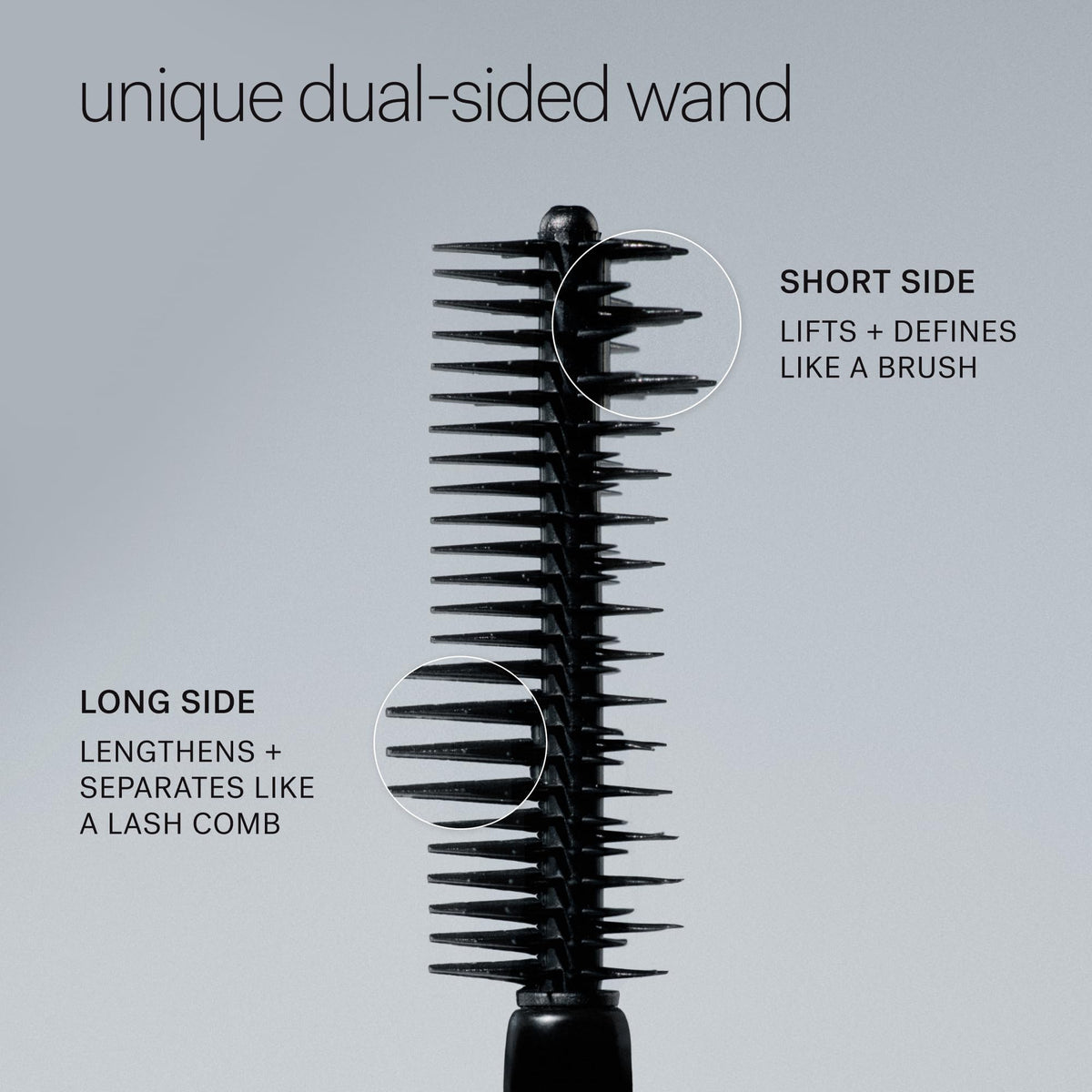 Mascara ILIA Limitless Lash Avant l'Aube mis en avant sur une table de maquillage
