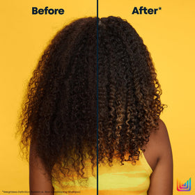 MATRIX A Curl Can Dream Gel Légère 231g sur un fond blanc