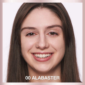 MAYBELLINE Fond de Teint Liquide Alabaster packaging