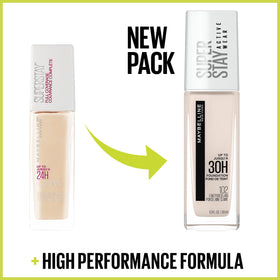 MAYBELLINE Fond de Teint Super Stay 30h couleur dorée en cours d'application