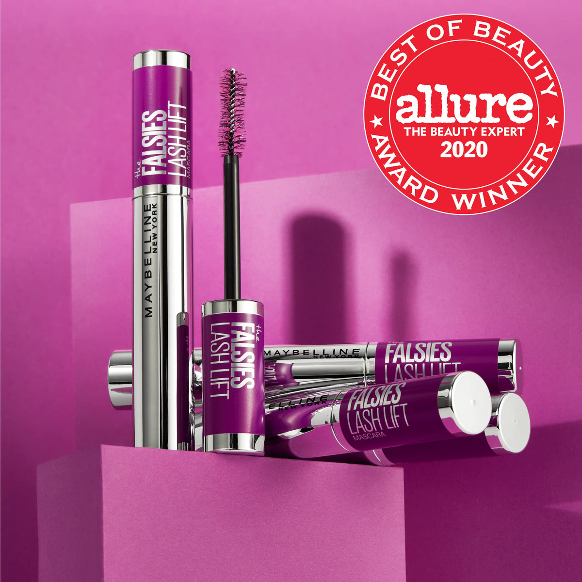 MAYBELLINE Mascara The Falsies Lash Lift Waterproof application sur cils