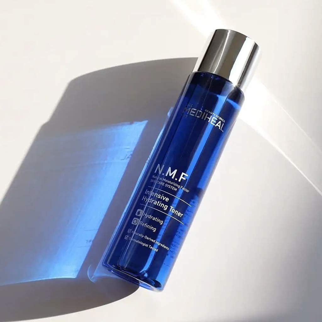 Mediheal Toner Hydratant N.M.F 165ml avec texture de produit