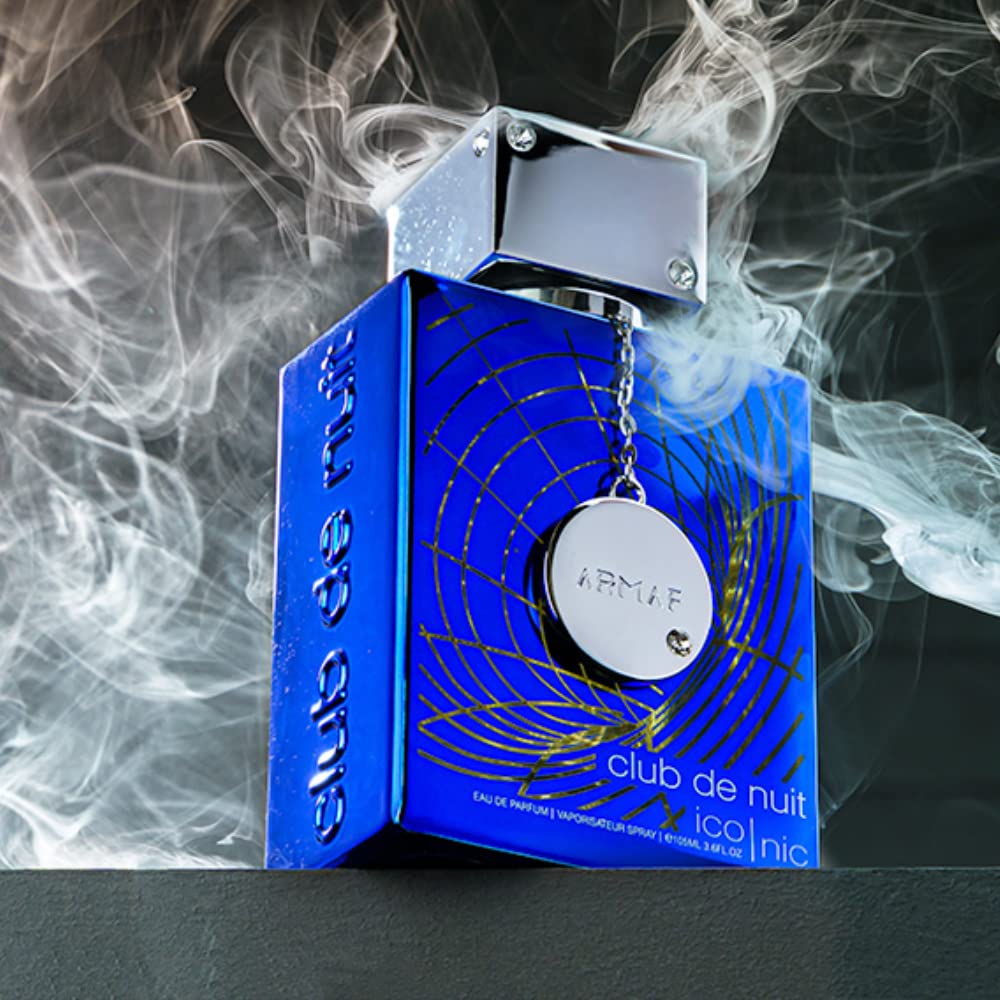 Mise en scène d'Armaf Club de Nuit Blue Iconic sur une table