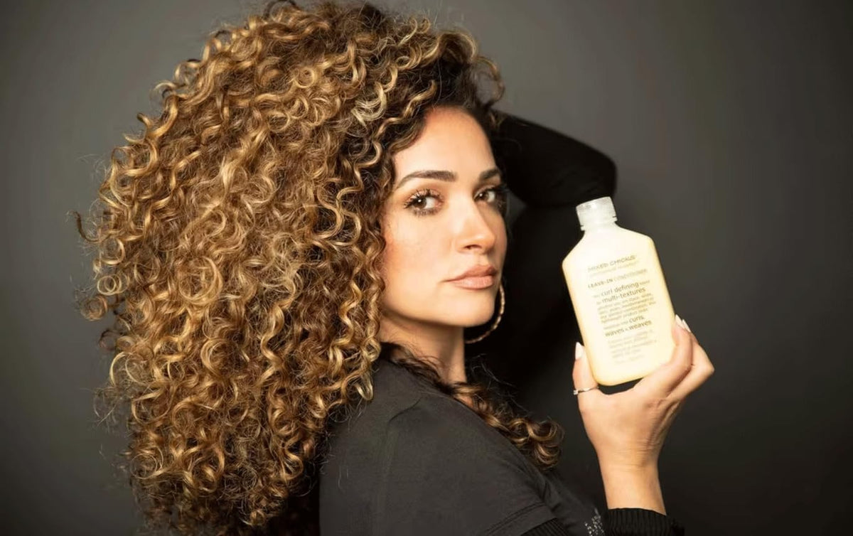 Mixed Chicks Après-Shampooing Leave-In avec des ingrédients naturels autour