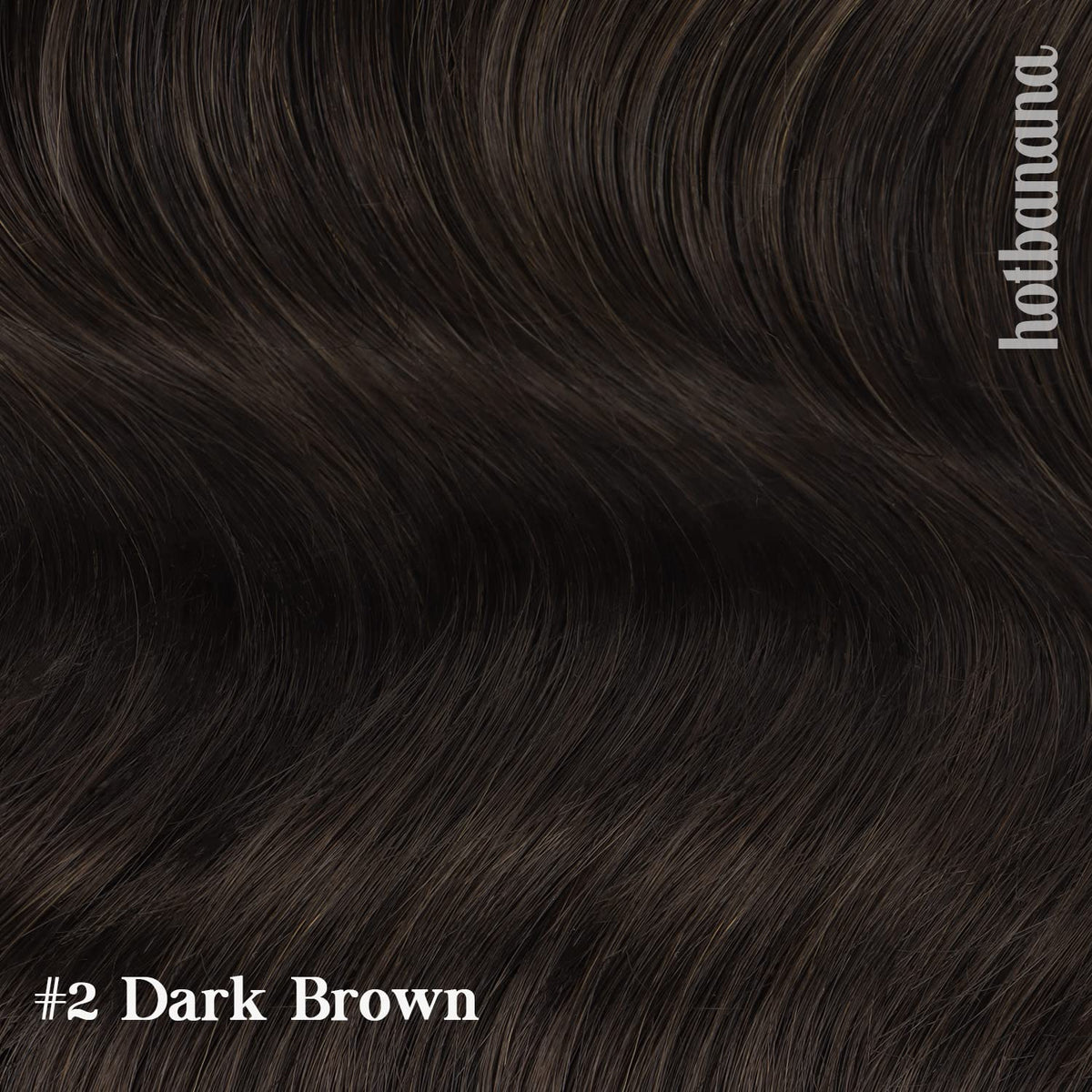Modèle portant des extensions clip-in hotbanana pour un look naturel