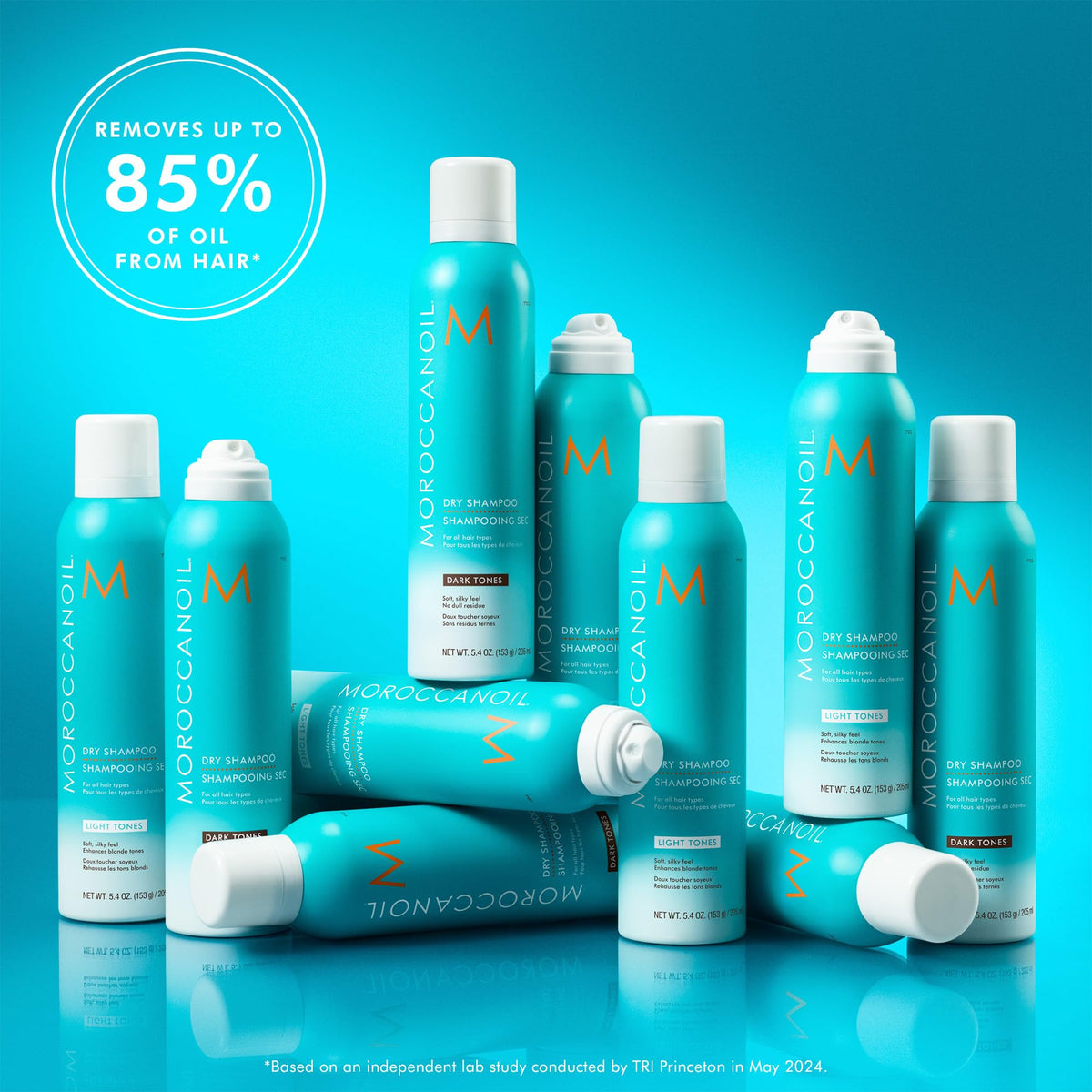 Moroccanoil Shampoo Sec Ton Foncé 1,7 oz en usage sur cheveux