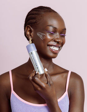 Naked Sundays CabanaClear SPF 50 sérum solaire avec flacon ouvert