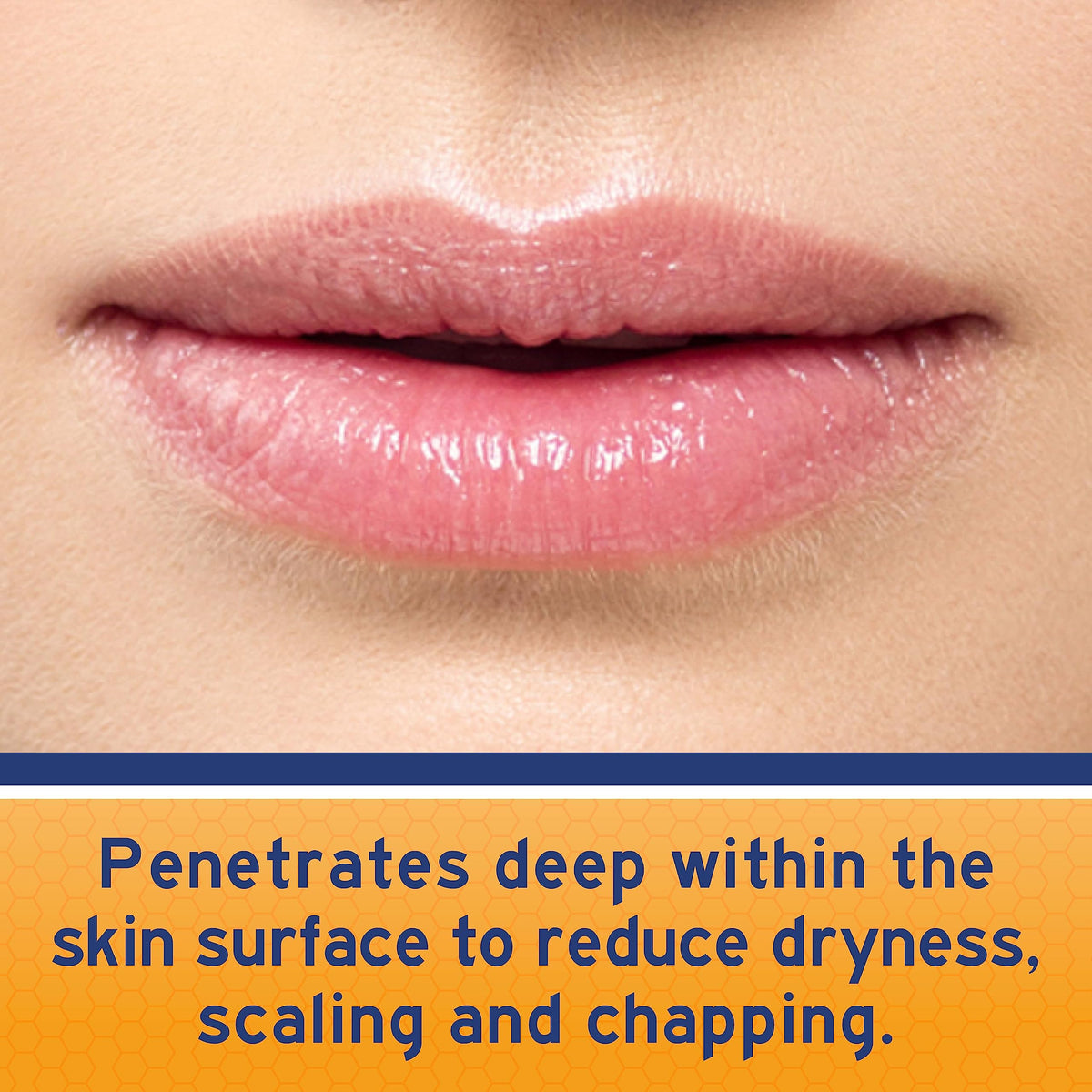 Neosporin Lip Health, détail sur la texture du baume hydratant