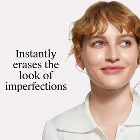 Neutrogena Anti-Aging Perfector Crème Hydratante Teintée avec accessoires de beauté
