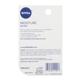 NIVEA A Kiss of Moisture Baume à lèvres sur une table