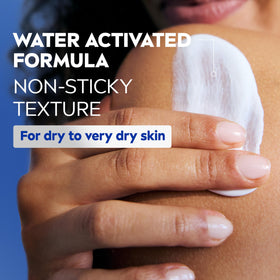 NIVEA Lotion au Beurre de Cacao, application sous la douche