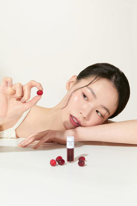 NOONI Huile à Lèvres Apple Cranberry 20g couleur sur les lèvres