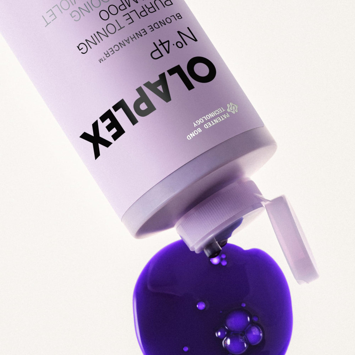 Olaplex N°.4P Shampoo Violet 250 mL avec mousse