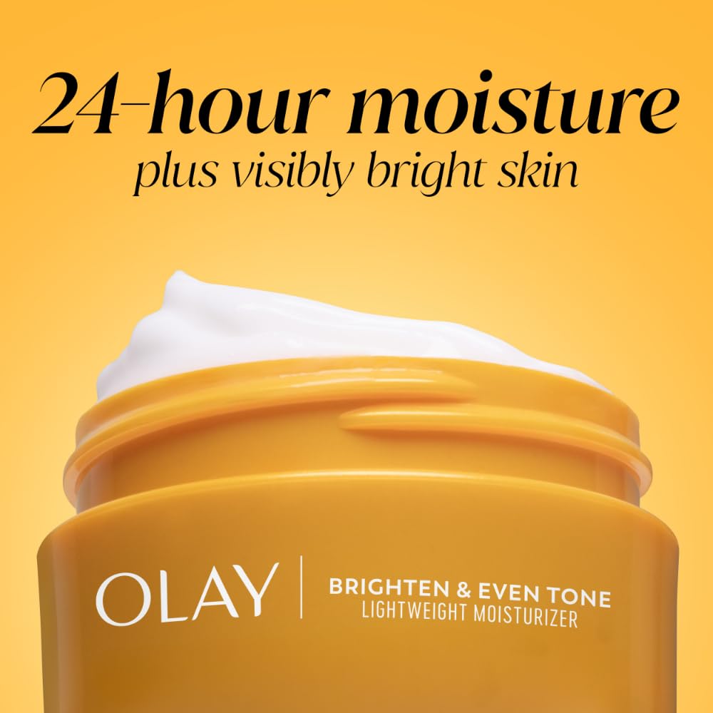 Olay Crème Hydratante Visage Régénérante garnie de fleurs
