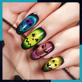 Ongles en gel MIZHSE avec effet galaxie sous lumière