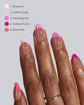 Ongles faux BTARTBOXNAILS en couleur rose sur fond blanc