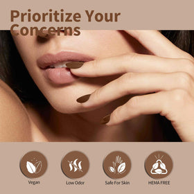 Ongles manucurés avec vernis à ongles gel chocolat brun CANNI