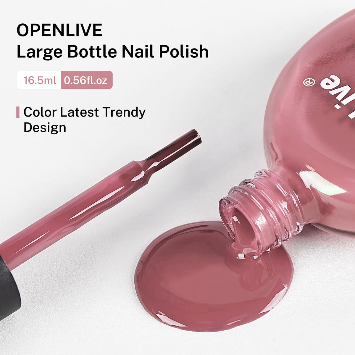 OpenLive vernis à ongles rose poudré avec main féminine appliquant le vernis