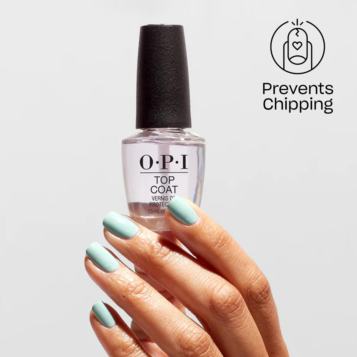 OPI Top Coat avec vernis à ongles colorés en arrière-plan