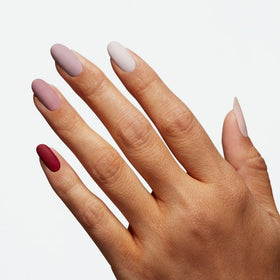 OPI Top Coat Mat dans son emballage, vue latérale