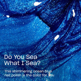 OPI Vernis à Ongles Do You Sea What I Sea? couleur bleu océan sous lumière
