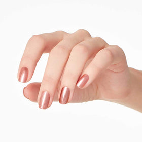 OPI Vernis à Ongles Made It To the Seventh Hill 60g, texture près du flacon