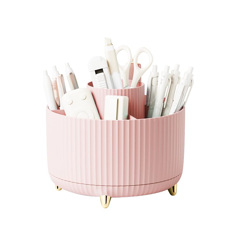 Organisateur de pinceaux maquillage en rose dans une salle de bain