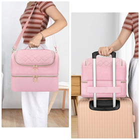 Organisateur de vernis à ongles CUBETASTIC en rose avec accessoires